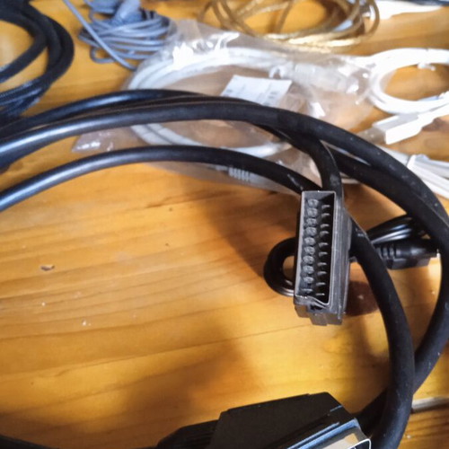 Cables USB, adaptors, Ethernet cables like new, all or separate