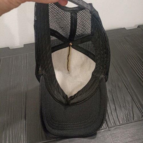 Black jockey hat like new with breathable mesh
