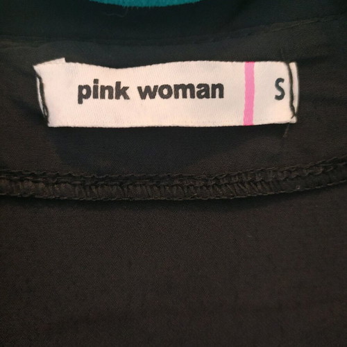 Pink Woman shirt size S, like new, black