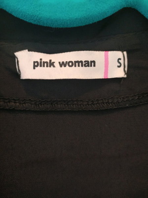 Pink Woman shirt size S, like new, black