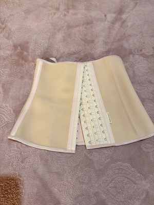 Extra Curvy Small Waist Corset new, beige Zeta Curves