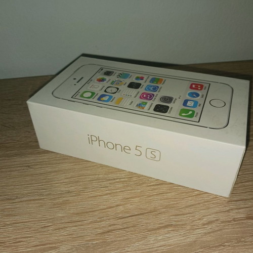 iPhone 5s box used with free case