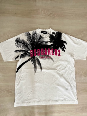 Dsquared2 mens shirt in brand new condition