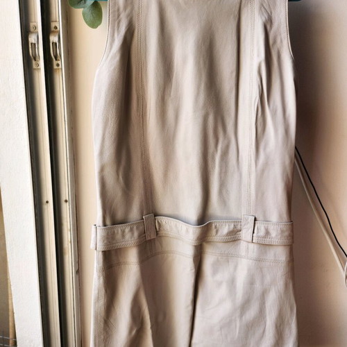 Leather dress cream like new, small/medium, straight cut