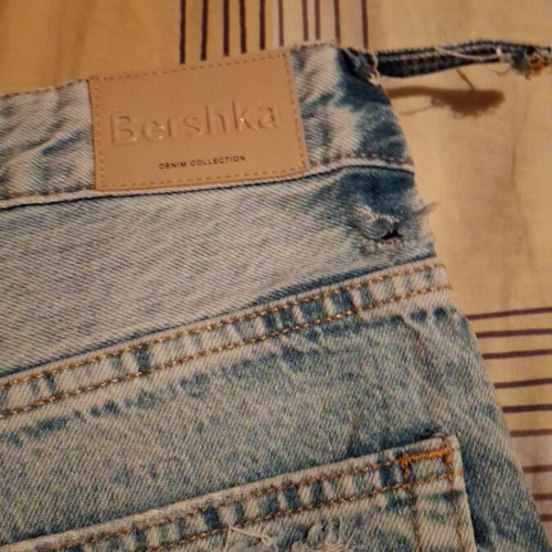Bershka pants size 40, blue