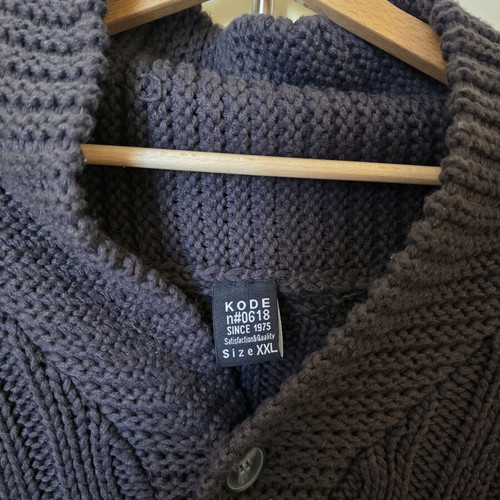 Kode Cardigan Chunky Knit XXL like new, eggplant color
