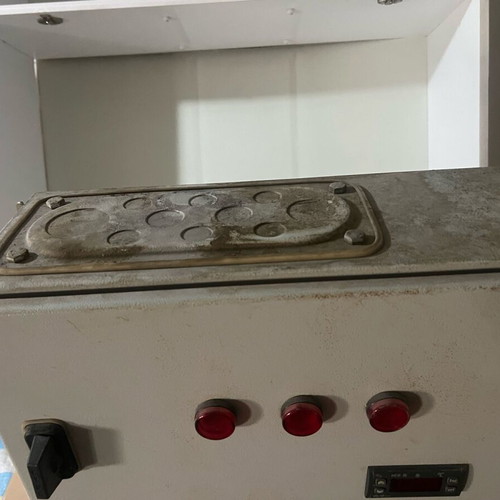 Control panel used for large freezer room