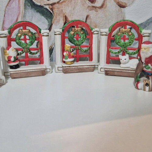 Vintage Christmas ceramic candle holders like new