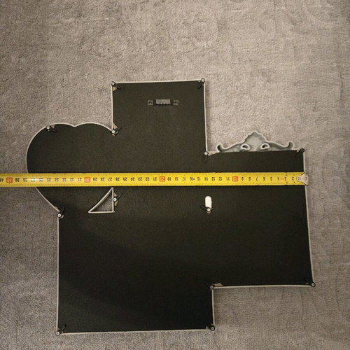 Plastic wall photo frame like new