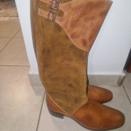 Brown suede boots size 37 like new