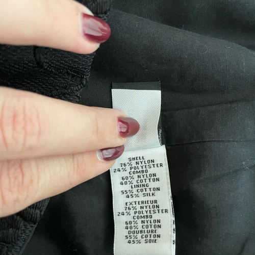 Diane Von Furstenberg skirt size S like new, blue, silk lining
