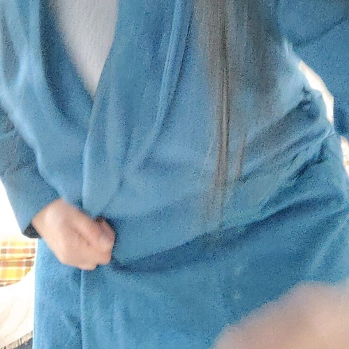 Robe with padded shoulders size medium like new, blue