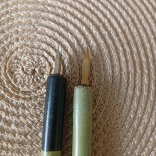 Antique wooden dip pen set used, collectible from 1940