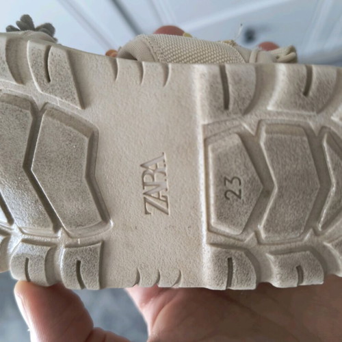 Zara kids sandals no.23 like new