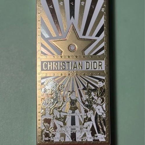 Dior box Christmas 2025 like new with gold details