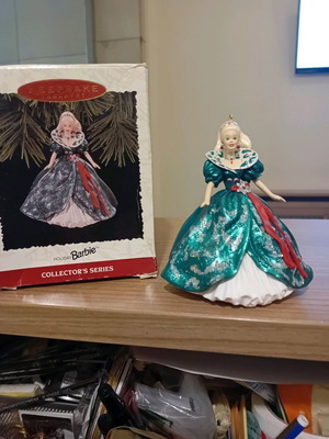 Barbie Keepsake ornament Holiday 1995 new
