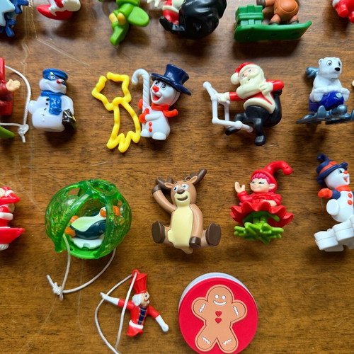 Kinder Surprise Christmas edition figures used, pack of 26