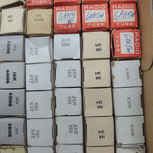 Vacuum tubes, various, sold per piece