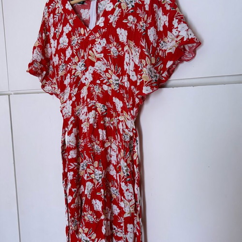 Lipsy Floral Mini Dress like new, size M, red with flowers