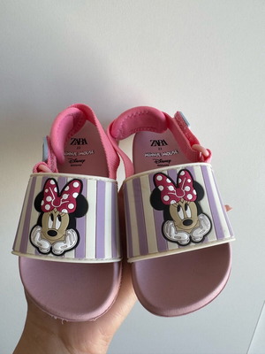 Παπούτσια Zara για μωρό κορίτσι, σαν καινούργια, μέγεθος 22