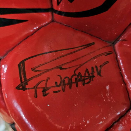 Olympiacos collectible ball with signatures 2005-2008 new