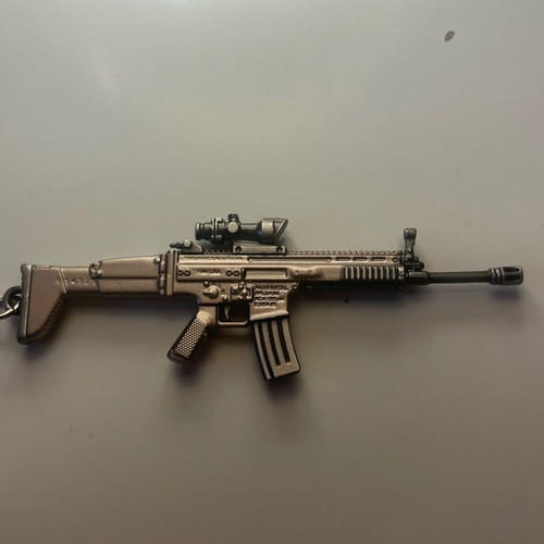 PUBG Miniature Gun Keychain Tactical Scar-L new, beige silver
