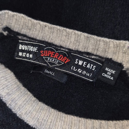 Superdry knit sweater S used with bold red heart logo