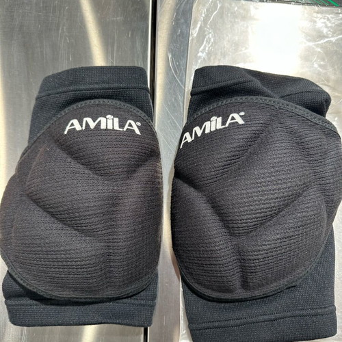 Amila Knee Pads new, sizes S/M and L/XL