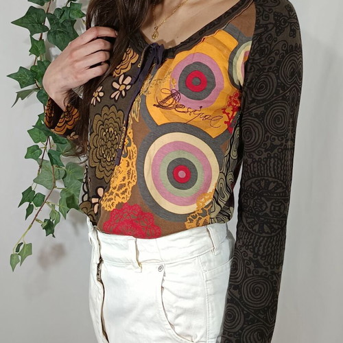 Desigual long-sleeve top with geisha print like new, multicolor