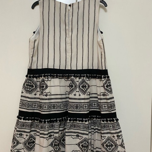 Access dress size S like new, black and white