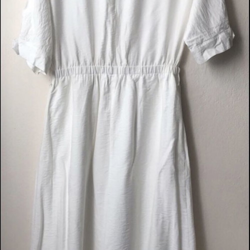 ALE midi dress white new with buttons and belt, size Medium