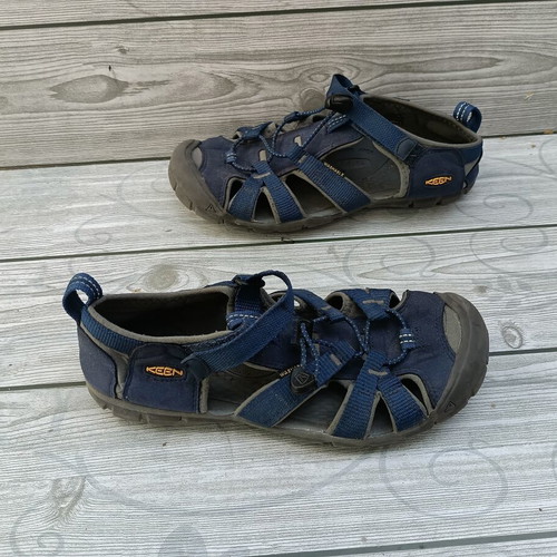 Keen sandals like new, size 36, blue