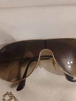 Ray Ban 3280 vintage sunglasses like new, gold color, small size