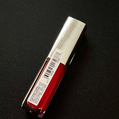 L’Oréal Plump Ambition Lip Oil No.380 like new
