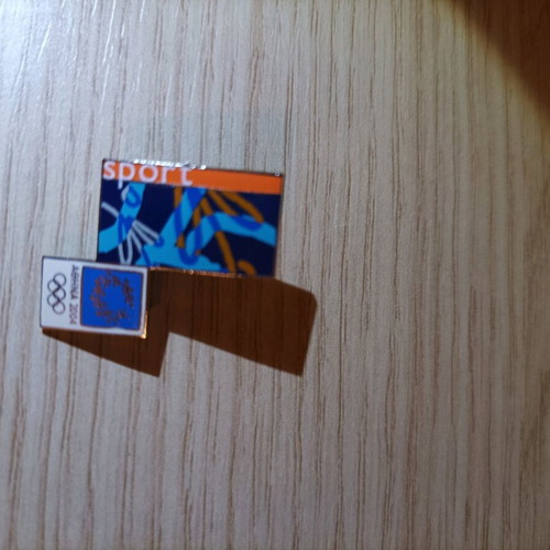 Olympic Games 2004 pin like new, authentic