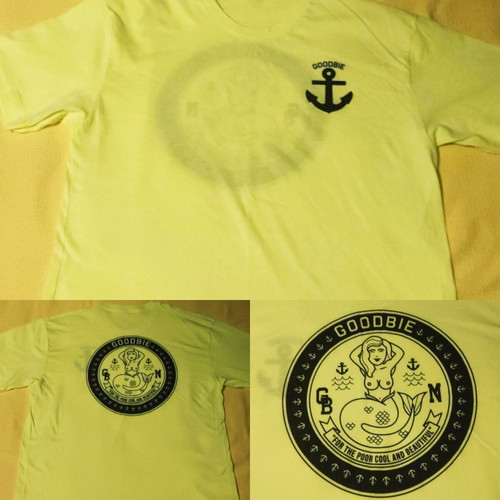 Goodbie short-sleeve T-shirt like new, size Large, yellow