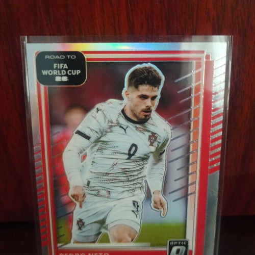 Pedro Neto Road to FIFA World Cup card like new