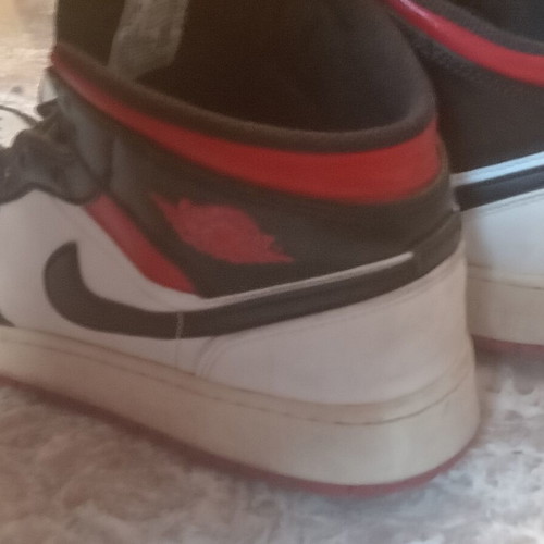 Nike Air Jordan Mid 1 sneakers used, no laces, size 36, black