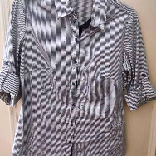 Shirt like new, cotton, white and blue, size S