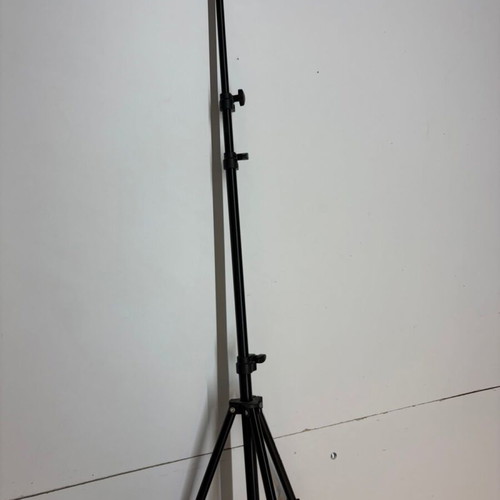Professional tripod for camera or lighting
