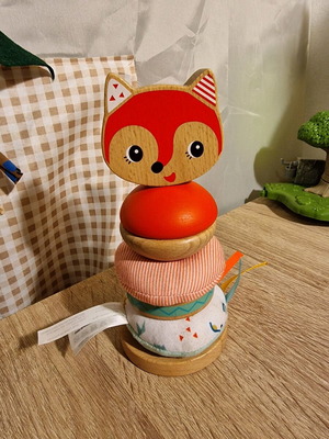 Lilliputiens Alice Fox Stacking Pyramid Toy like new