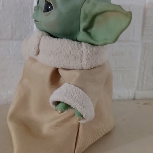 Baby Yoda The Mandalorian figure used, Mattel, 28-30 cm