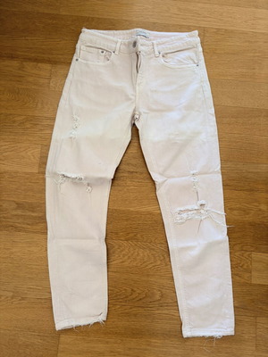 Zara pink ripped jeans size 38 used