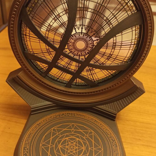 Doctor Strange Multiverse of Madness Marvel figure Diamond Select like new
