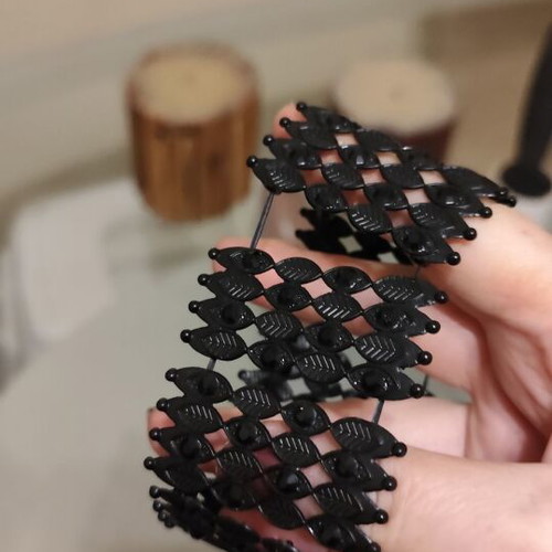 Metal black elastic bracelet like new