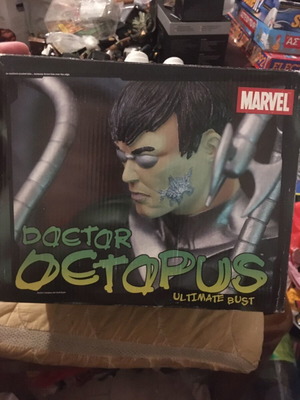 Doctor Octopus Spider-Man Ultimate Bust like new