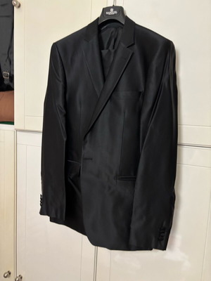 Formal black satin suit No54 like new