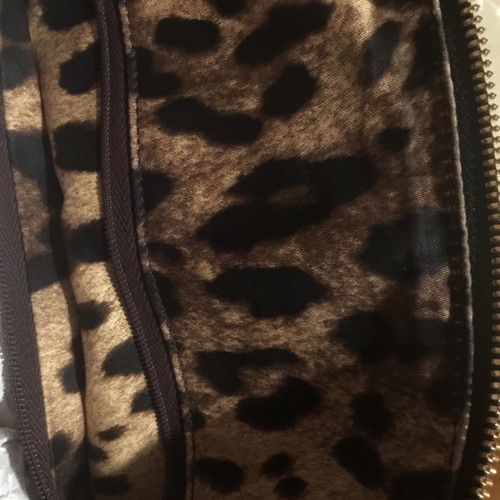 Dolce Gabbana shoulder bag used, black leather with leopard interior