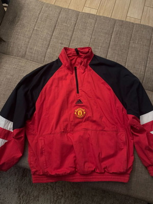 Manchester United Half Zip sweatshirt like new, Adidas, red, size L