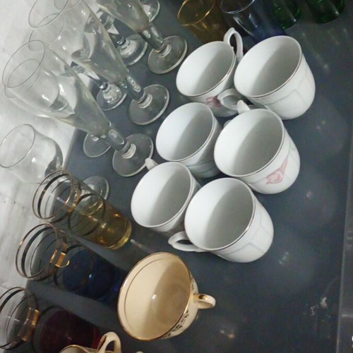 Set of coffee glasses and saucers like new